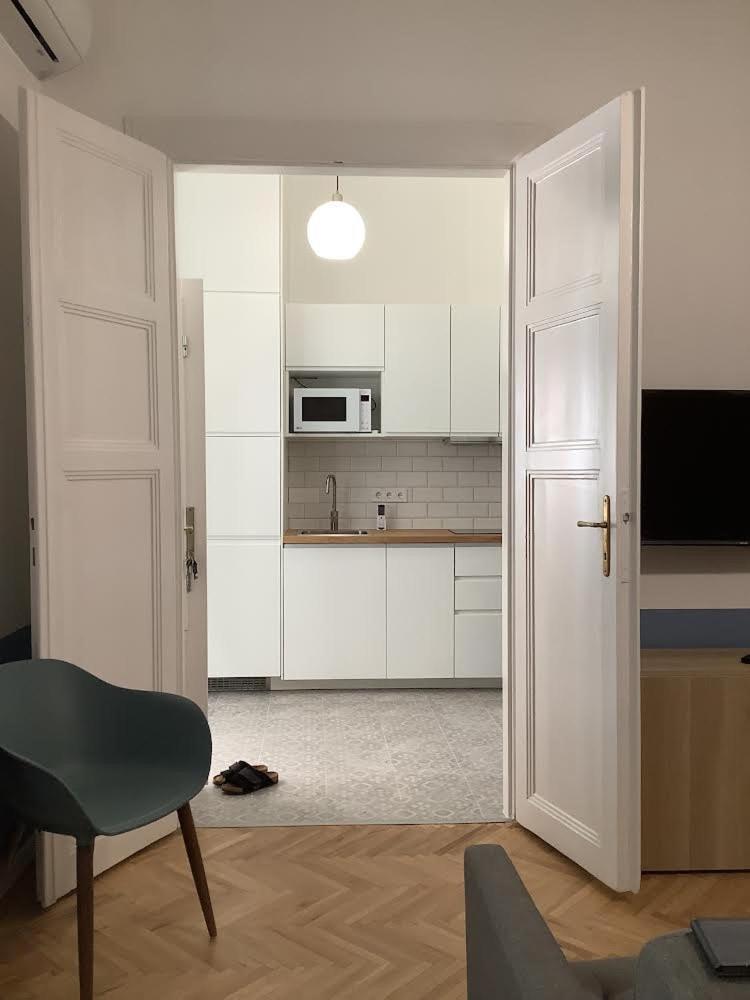 Designer Downtown Apartment Budapesta Exterior foto